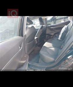 تۆیۆتا کامری